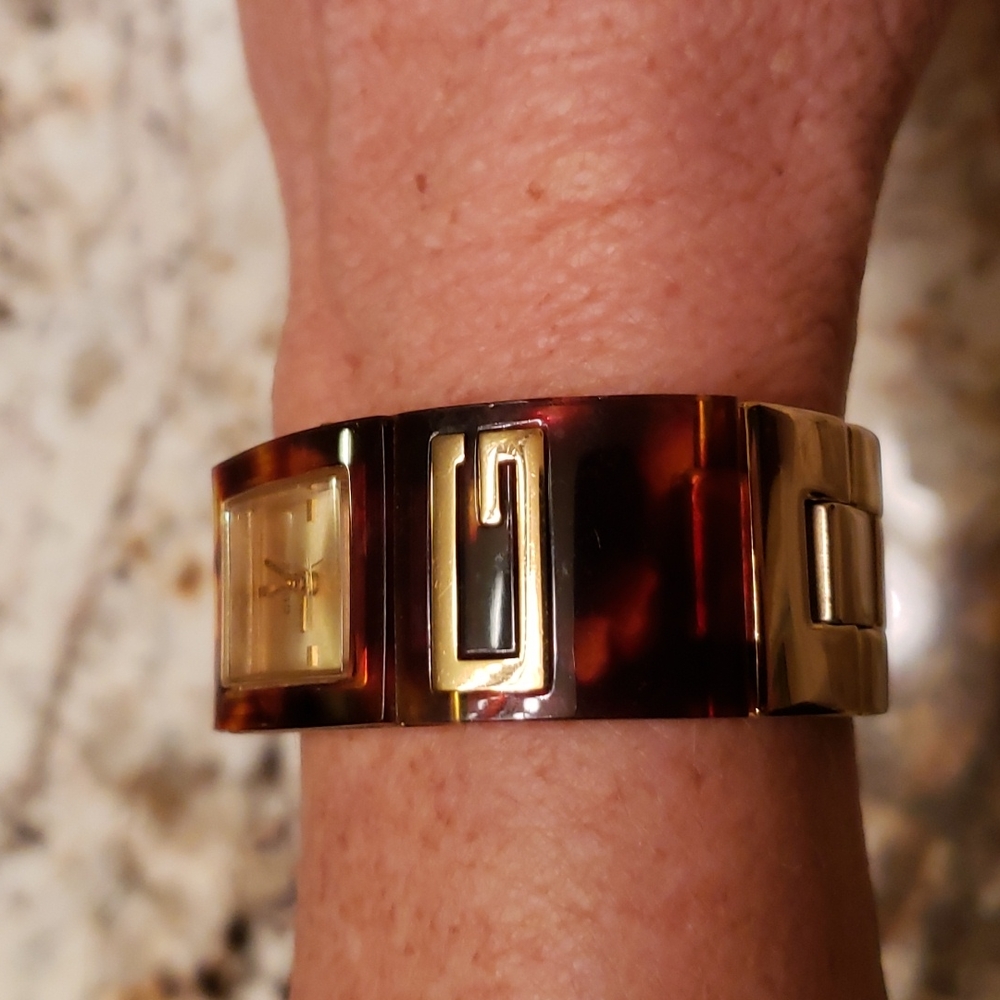 Guess Watch - Picture 2 of 7